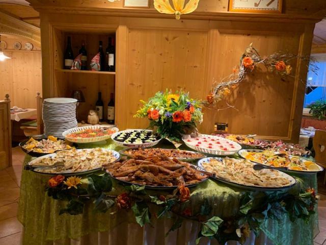 Hotel La Montanina 塞尔瓦迪加尔代纳山谷 外观 照片
